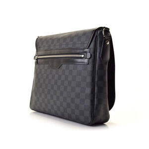 Louis Vuitton Daniel Black Graphite